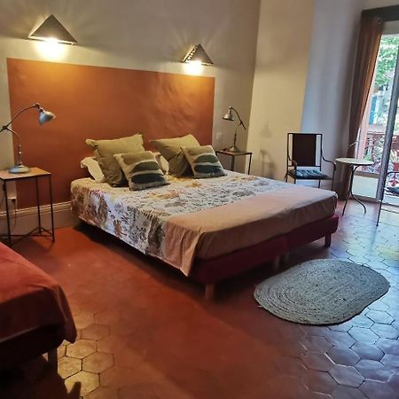 Le Mimosa Bed & Breakfast Saint-Saturnin-de-Lucian Exterior foto